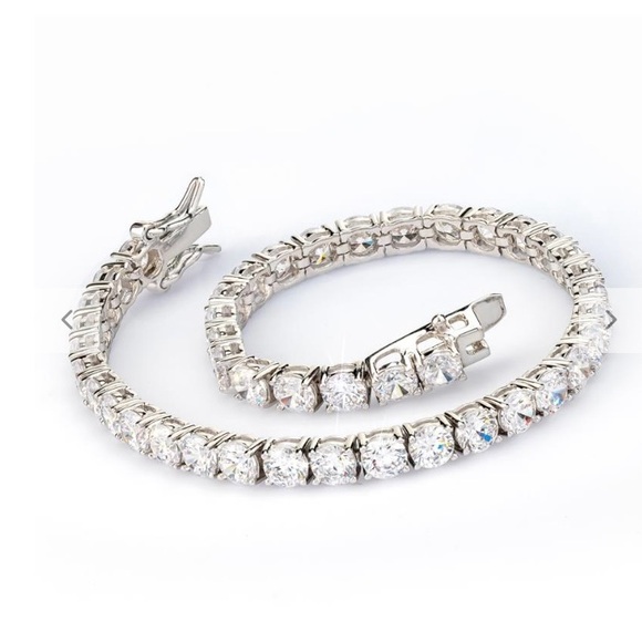 10 CAROT TENNIS BRACELET